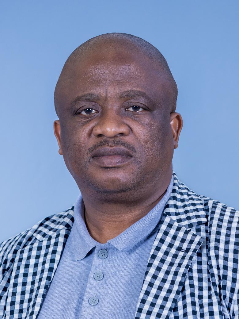 Dr SD Tshalala